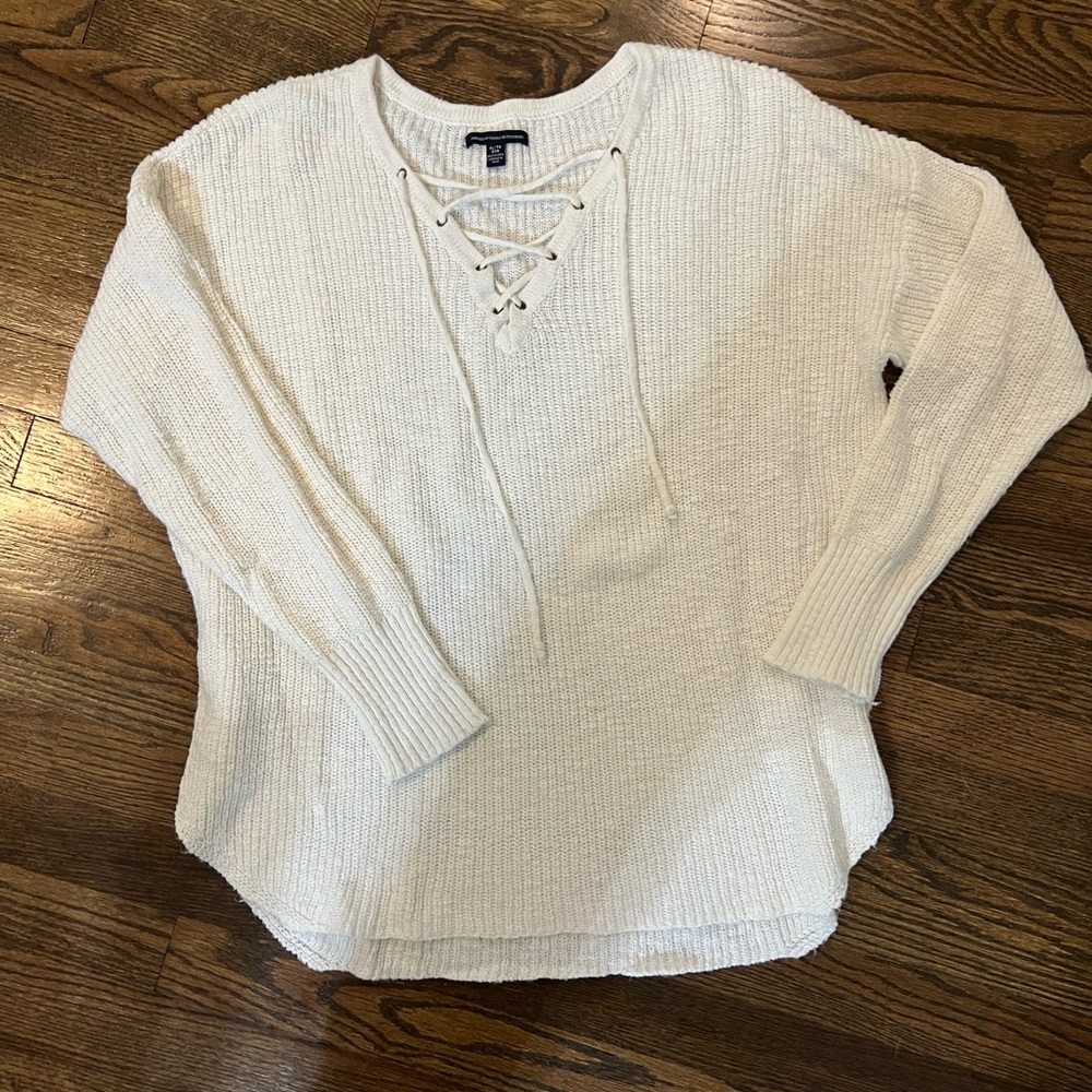 American Eagle Sweater